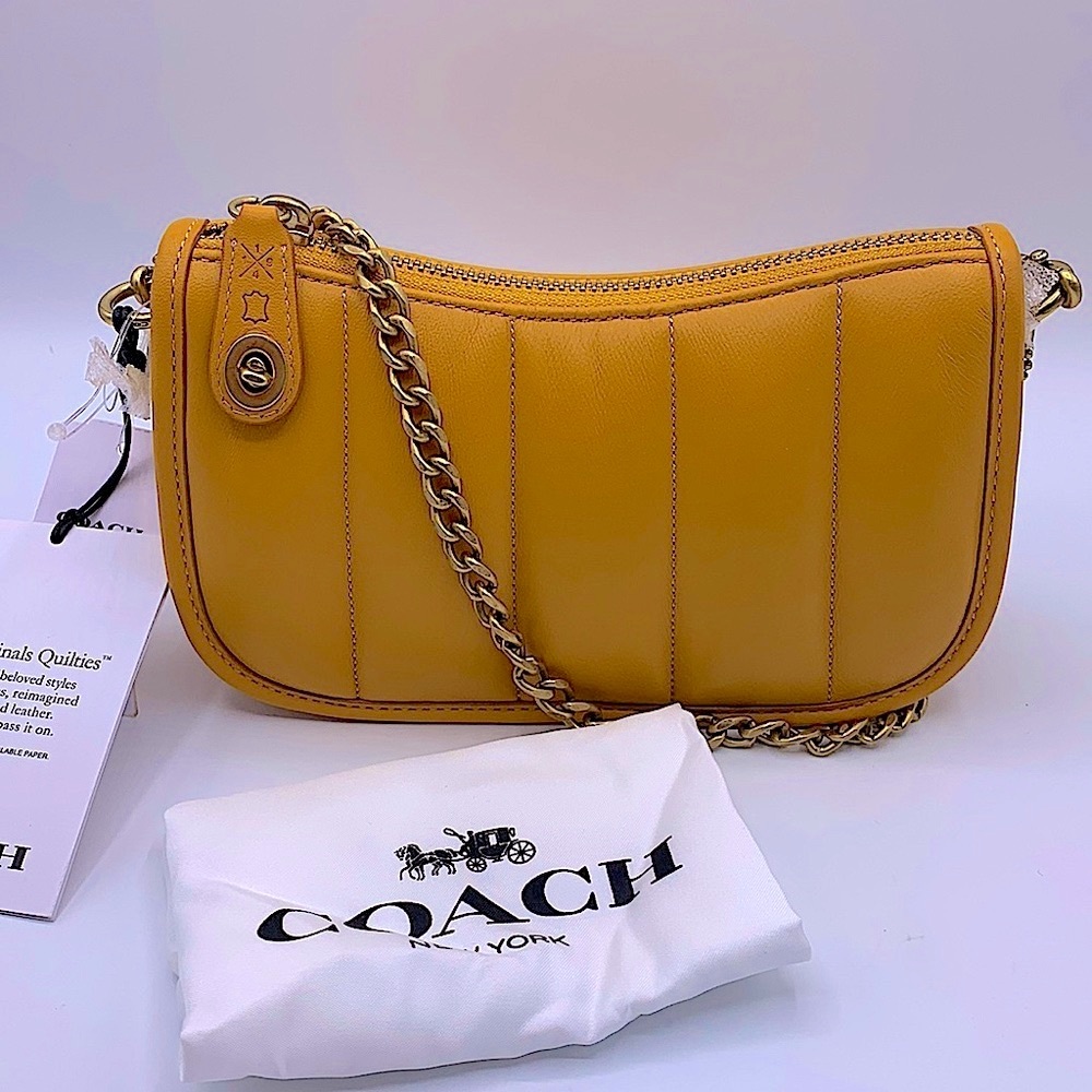 Coach Quilted Swinger 20 Shoulder Bag